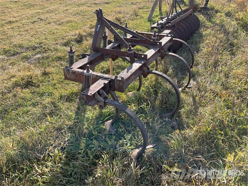  8 ft 3-Point . Cultivator Cultivadoras