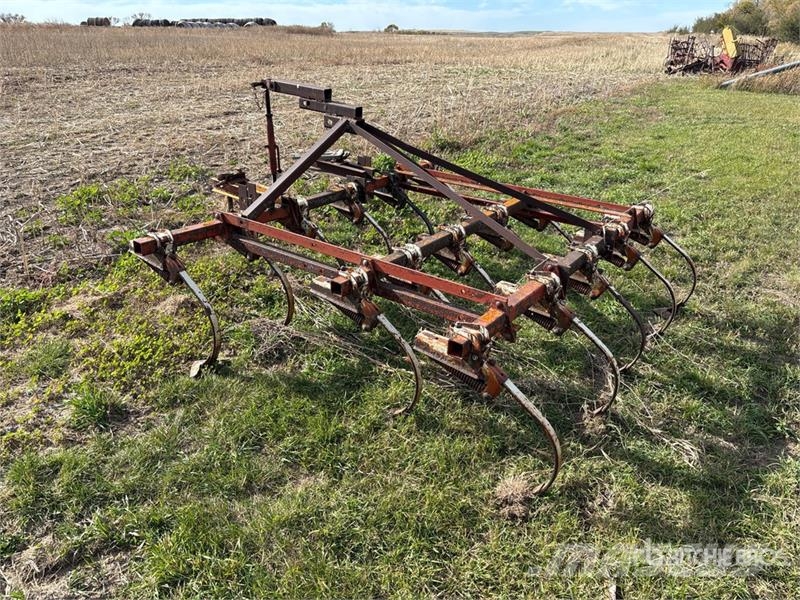  8 ft 3-Point Cultivator Kultivaatorid