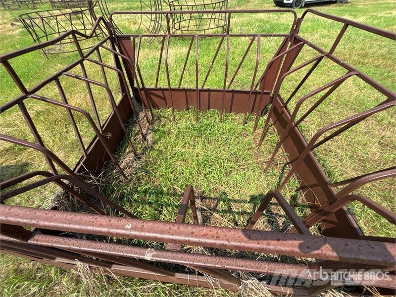  8 ft Livestock Feeder Egyéb állattenyésztés gépei és tartozékok