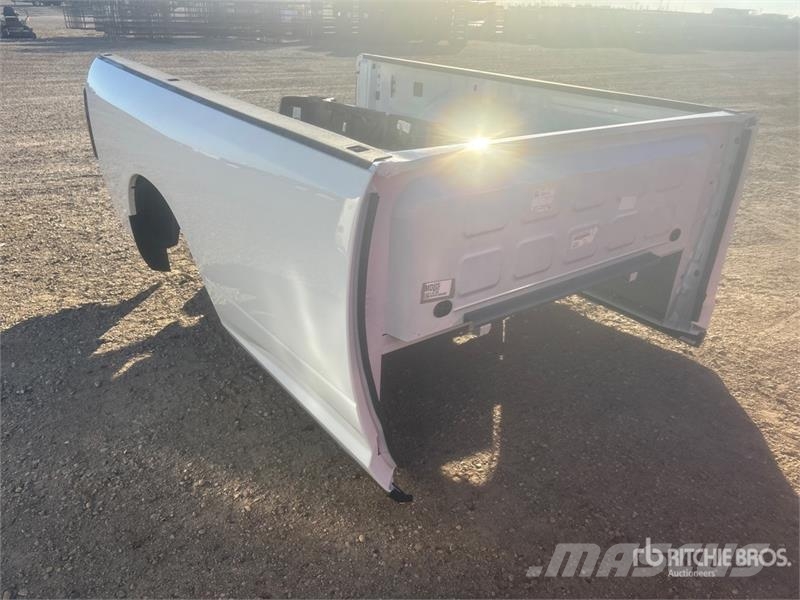  8 ft Pickup Truck Bed معدات النقل - غير ذلك