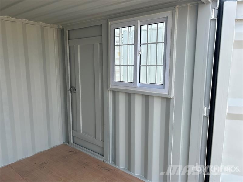 8 ft Storage Container Varastokontit