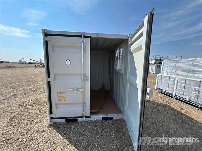 8 ft Storage Container Varastokontit