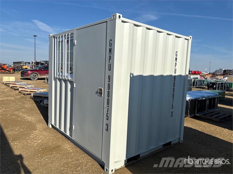 8 ft Storage Container Varastokontit