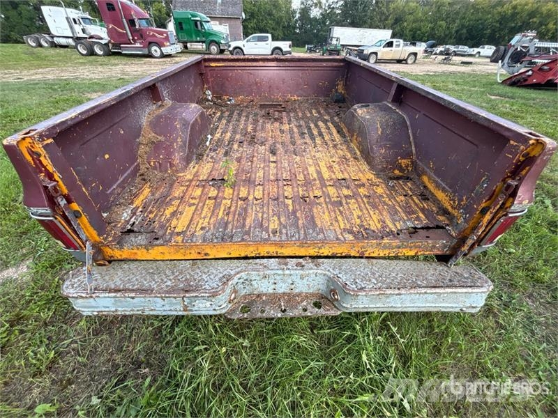  8 ft Truck Box Custom Built Wagon Otra maquinaria agrícola
