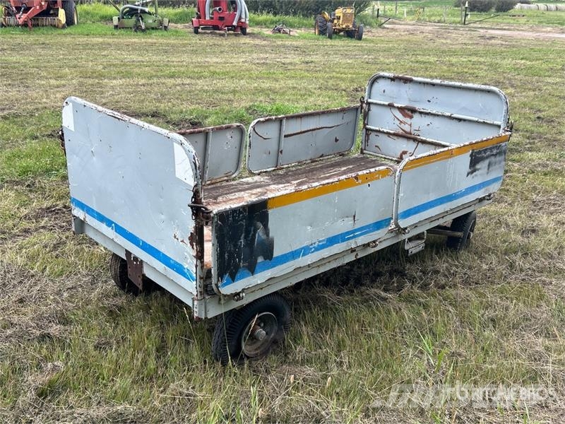 8 ft x 4 ft Steel Utility Cart Motory