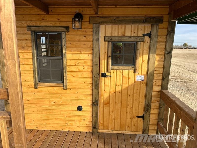 8 ft x 9 ft x 11 ft Two- Storey Playhouse (Unused) Andere Zubehörteile