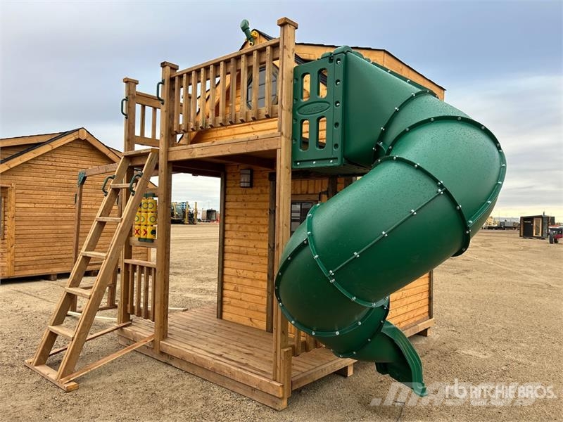 8 ft x 9 ft x 11 ft Two-Story Playhouse مكونات أخرى