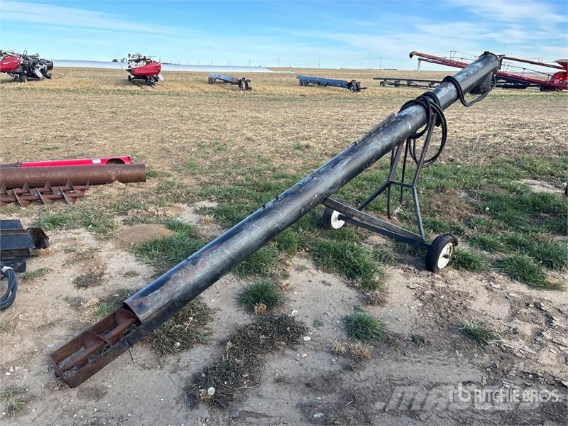  8 in x 15 ft Hydraulic Grain Auger Attrezzature di trasporto