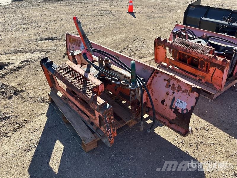  80 in Angle Skid Steer Dozer نصول