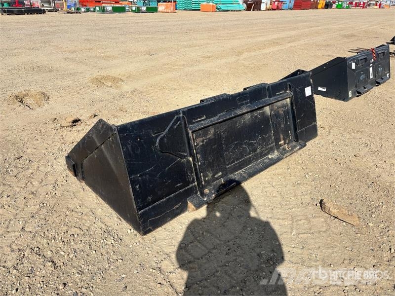  80 in Skid Steer Bucket 挖斗