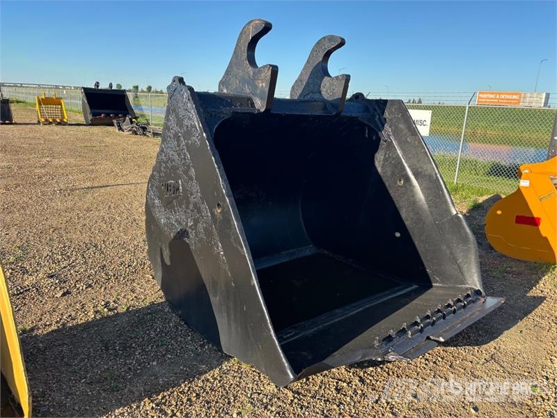 81 in Q/C Cleanup Bucket Godet