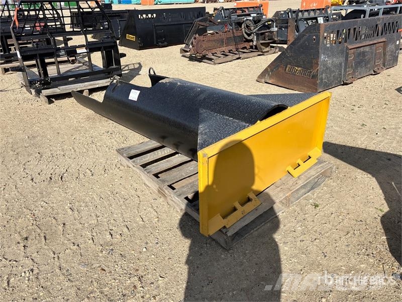  84 in Gravel Scoop Bucket - Fits Skid Steer Ostatní komponenty
