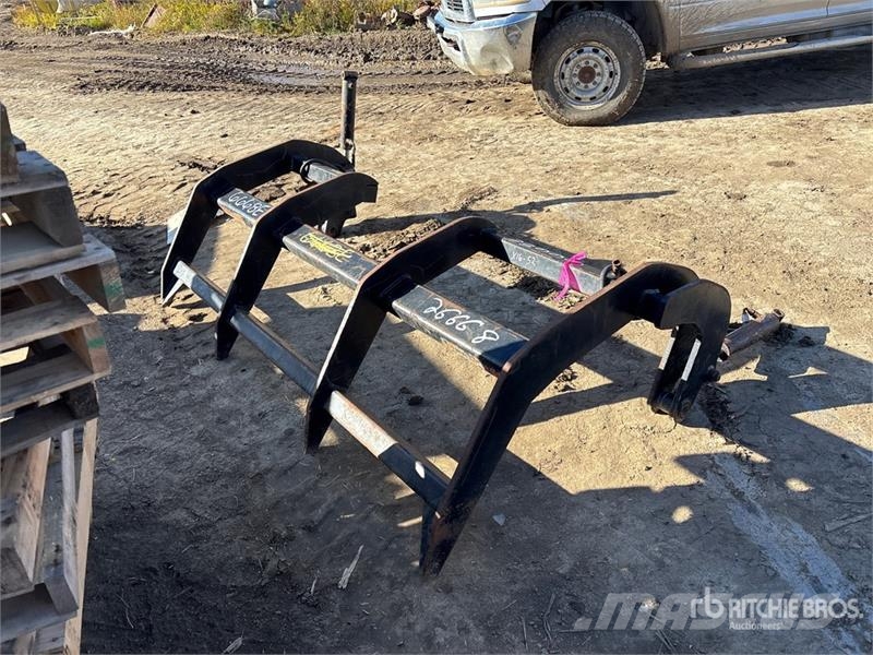  84 in Loader Bucket Grapple مكونات أخرى