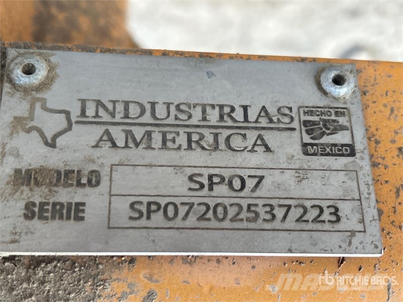  84 in Skid Steer Snow Pusher Hóeltakarítók
