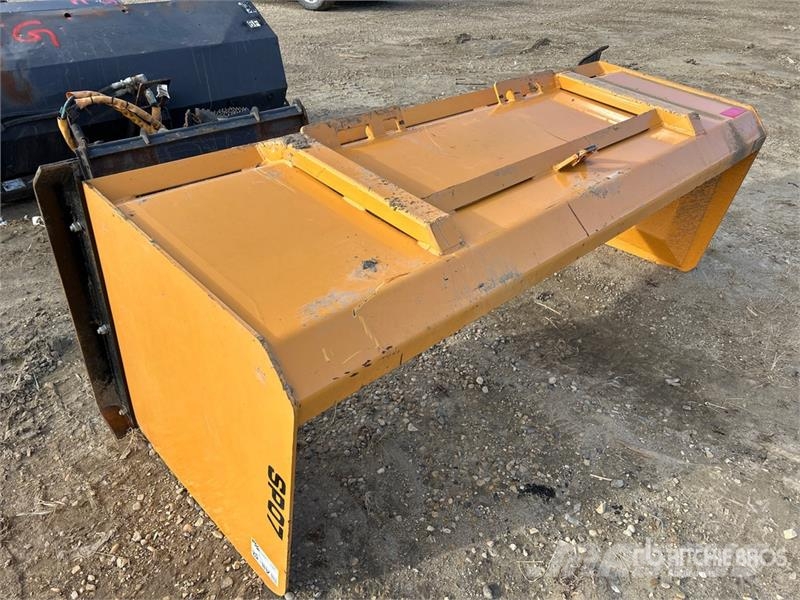  84 in Skid Steer Snow Pusher Hóeltakarítók