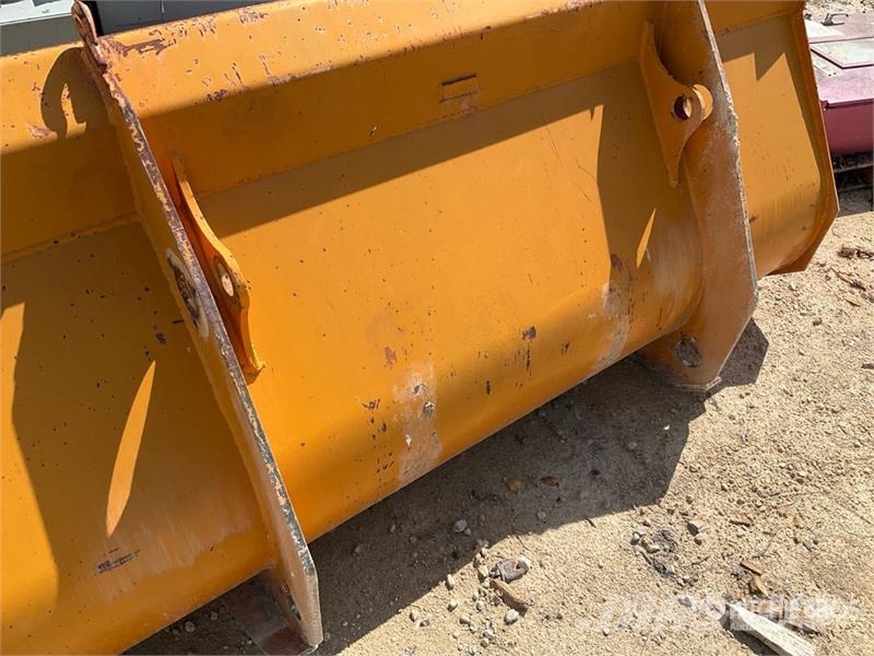  85 in Backhoe Loader Bucket Kanalak