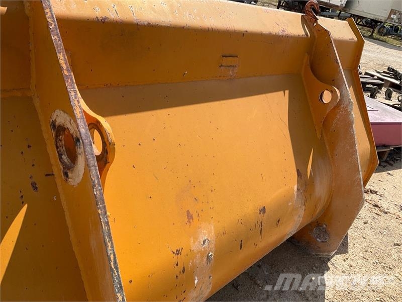  85 in Backhoe Loader Bucket Kanalak