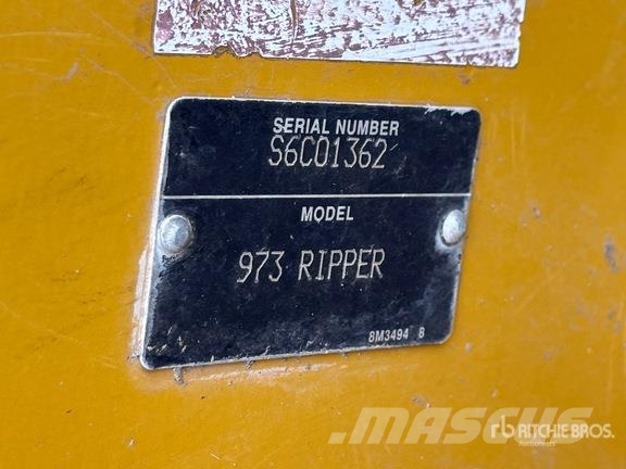  86 in Multi Shank Crawler Tractor Ripper مكونات أخرى