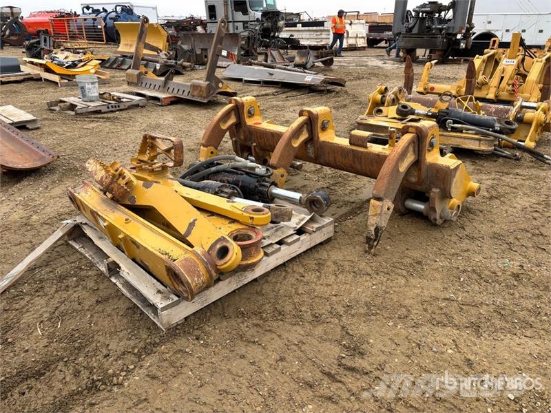  86 in Multi Shank Crawler Tractor Ripper مكونات أخرى