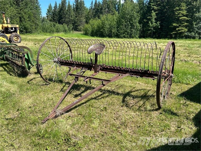 9 ft Antique Hay Rake Rakes and tedders