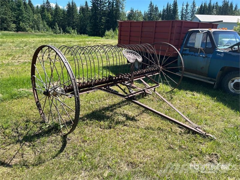 9 ft Antique Hay Rake Rakes and tedders