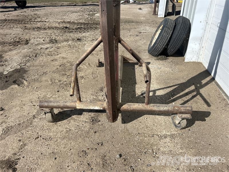 9 ft Engine Hoist Frame Kiti naudoti statybos komponentai
