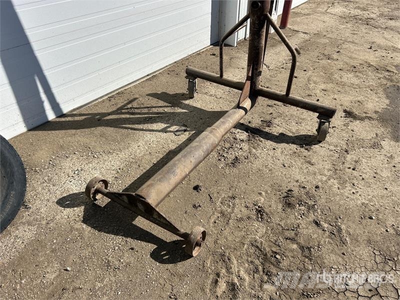 9 ft Engine Hoist Frame Kiti naudoti statybos komponentai