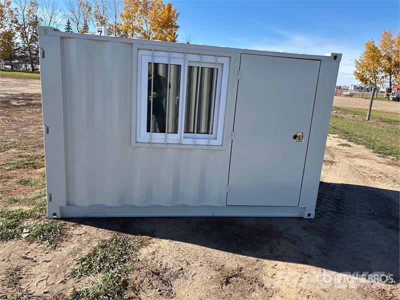 9 ft Storage Container Контейнери для зберігання