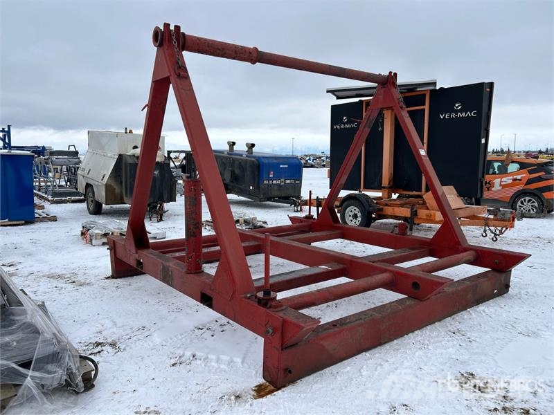  9 ft x 12 ft Reel Stand ماكينات منفعة عامة