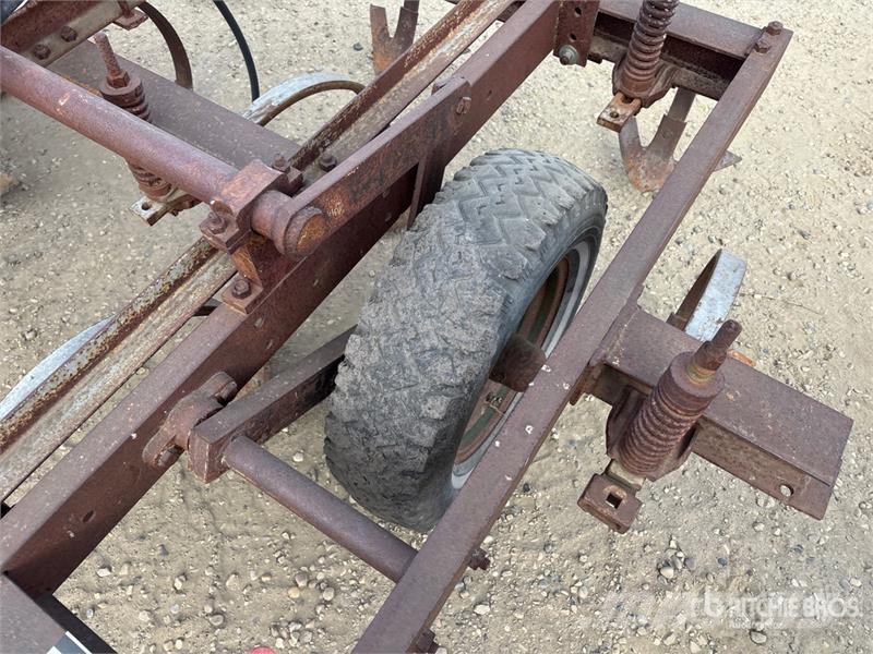 9 in Cultivator Cultivadores