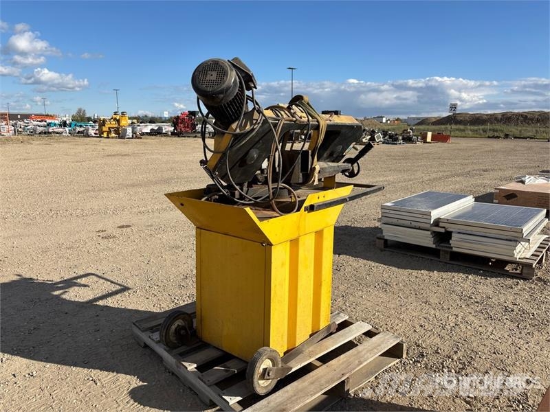  9 in Metal Cutting Band Saw Muu
