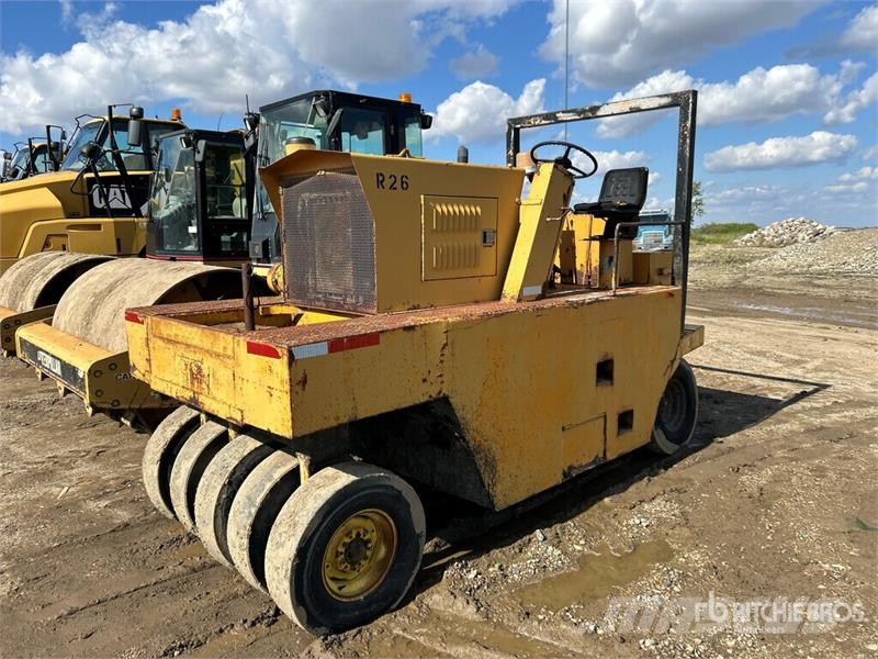 9 Wheel Pneumatic Roller Пневматичні катки