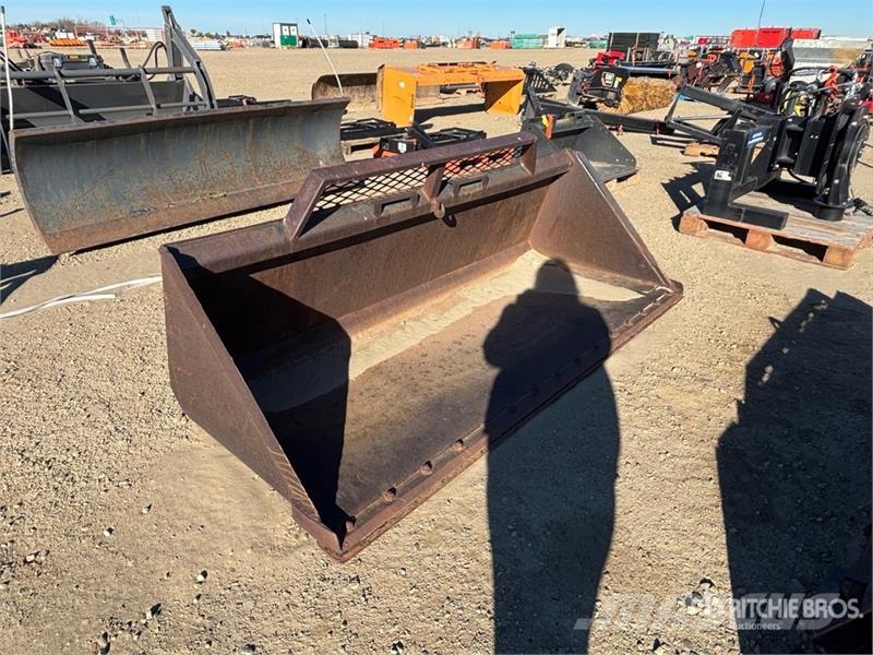  90 in General Purpose Skid Steer Bucket دلاء