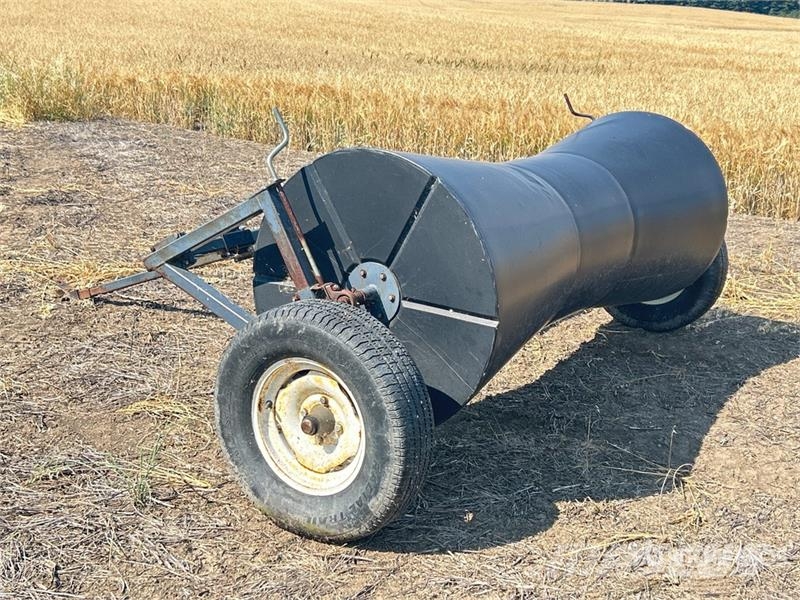 90 in Poly Swath Roller Řádkovací žací stroje