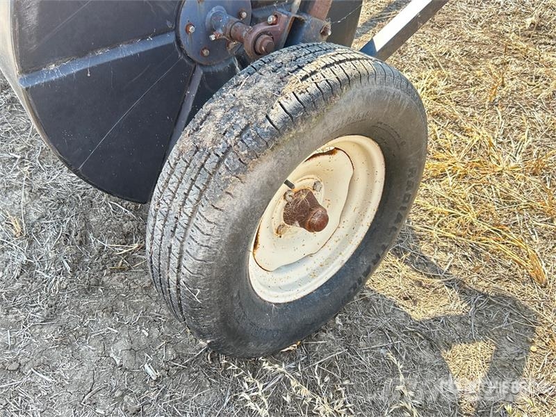 90 in Poly Swath Roller Řádkovací žací stroje