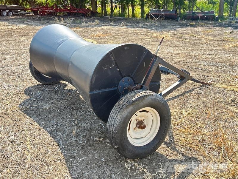 90 in Poly Swath Roller Řádkovací žací stroje