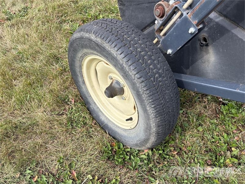 91 in Poly Swath Roller Řádkovací žací stroje