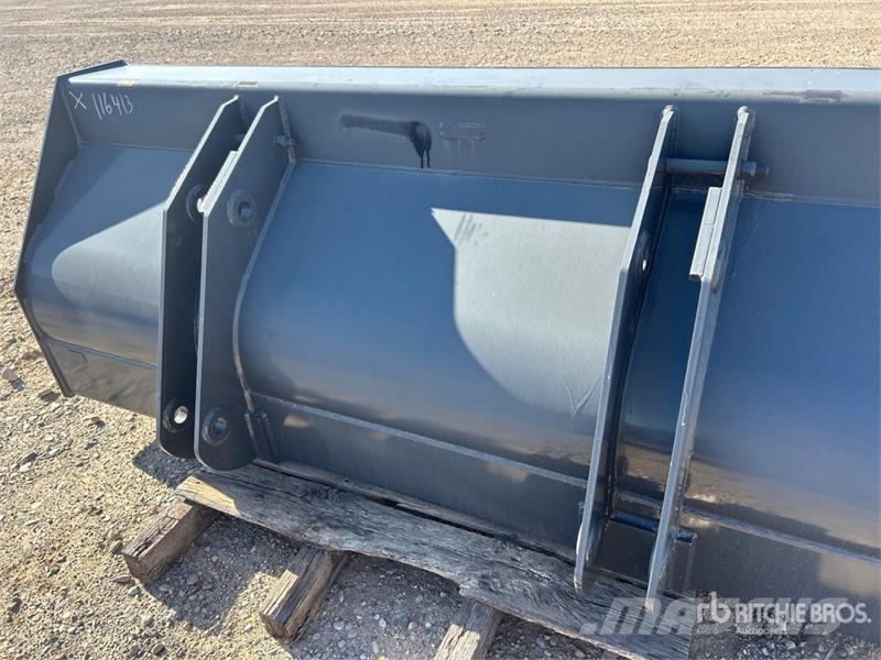 96 in Backhoe Loader Bucket دلاء