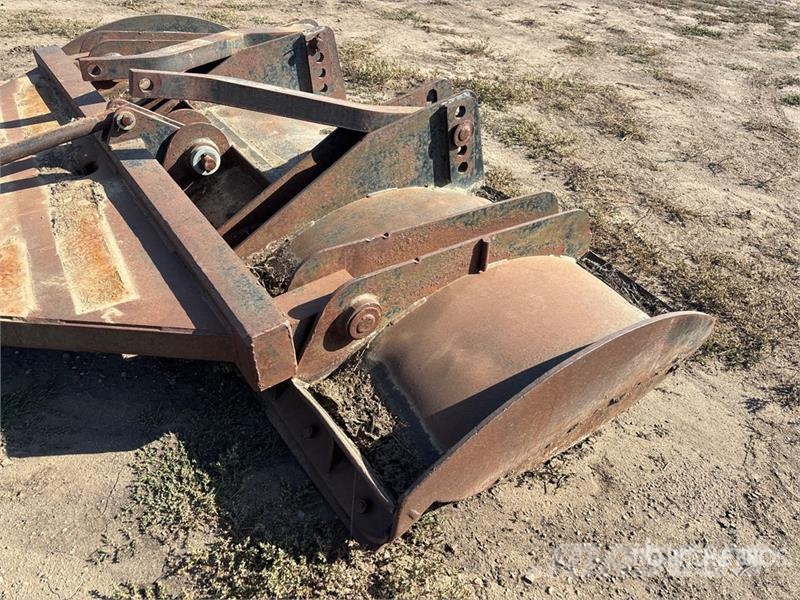 96 in Straight Dozer Blade Бульдозерные отвалы
