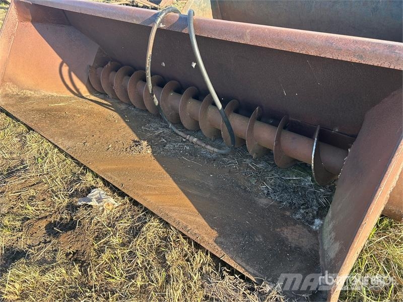 99 in Feeding Skid Steer Bucket Godet