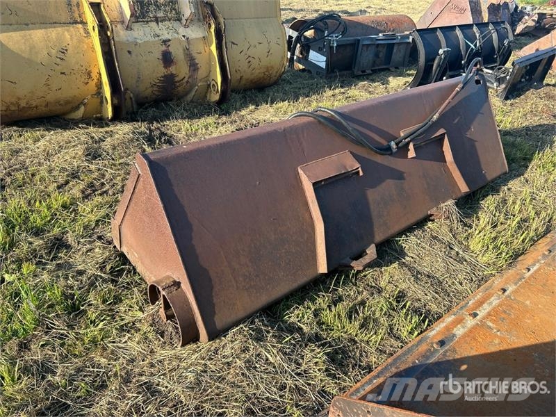 99 in Feeding Skid Steer Bucket Godet
