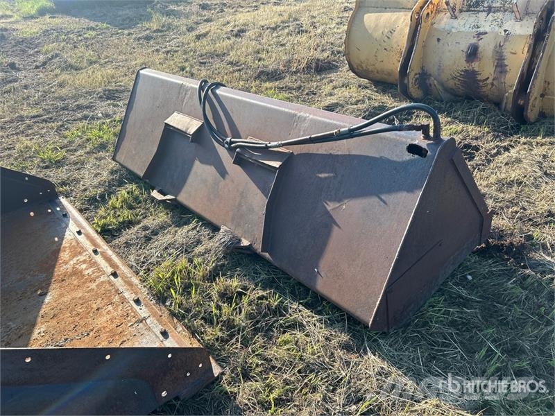 99 in Feeding Skid Steer Bucket Godet