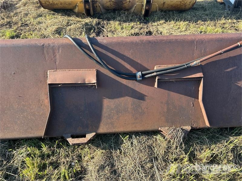 99 in Feeding Skid Steer Bucket Godet