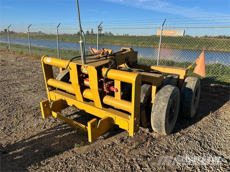  9ft Wide Pull Behind Roller Rouleaux vibrants tractés
