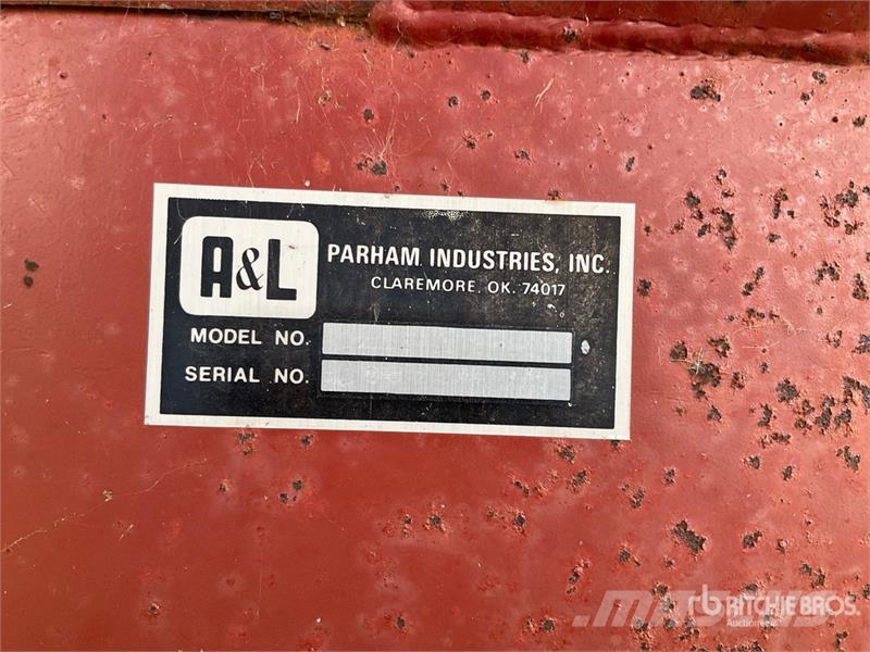 A&L F700 700 bu S/A Grain Cart Grain / Silage Trailers