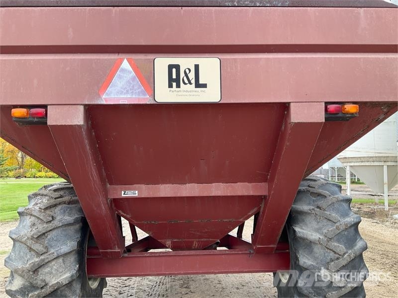 A&L F700 700 bu S/A Grain Cart Grain / Silage Trailers
