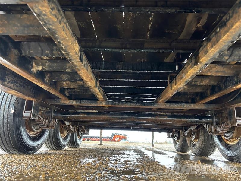 Abu 25 ft Tri/A Gooseneck Flatbed Trailer Planhengere