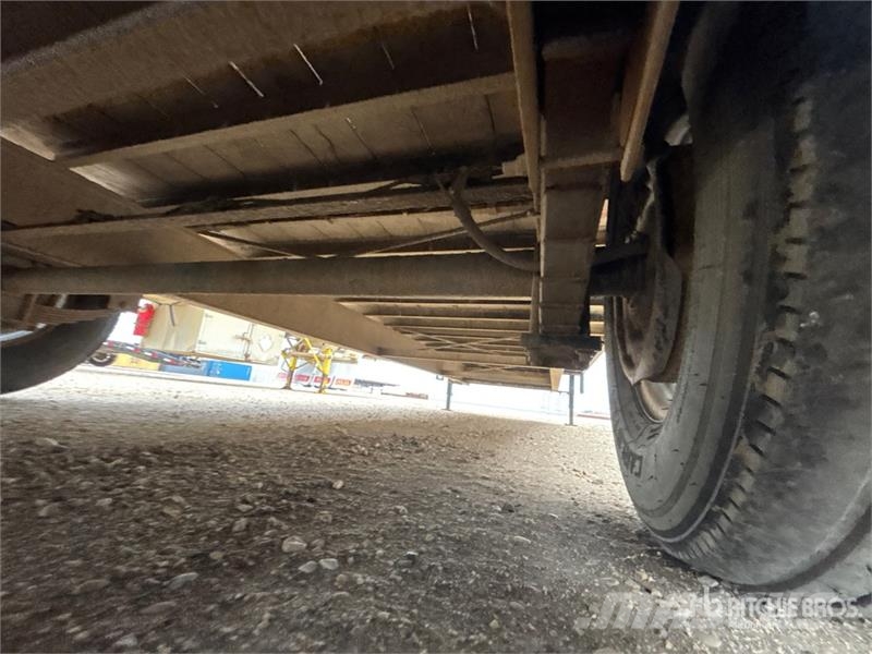Abu E10236DG370 36 ft Tri/A Gooseneck Equipment Traile Rimorchio per il trasporto di veicoli