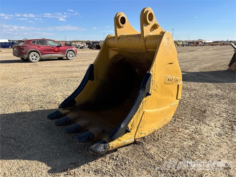 Accurate Fabricating 54 in Digging Excavator Bucket - Fits Cat 349 دلاء
