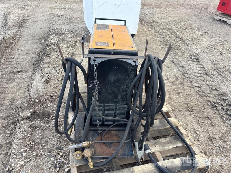  Acklands Limited AK-Matic 1250 200 A MIG Electric  Metināšanas iekārtas